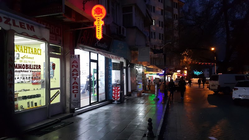 WhatsApp ile iletişim