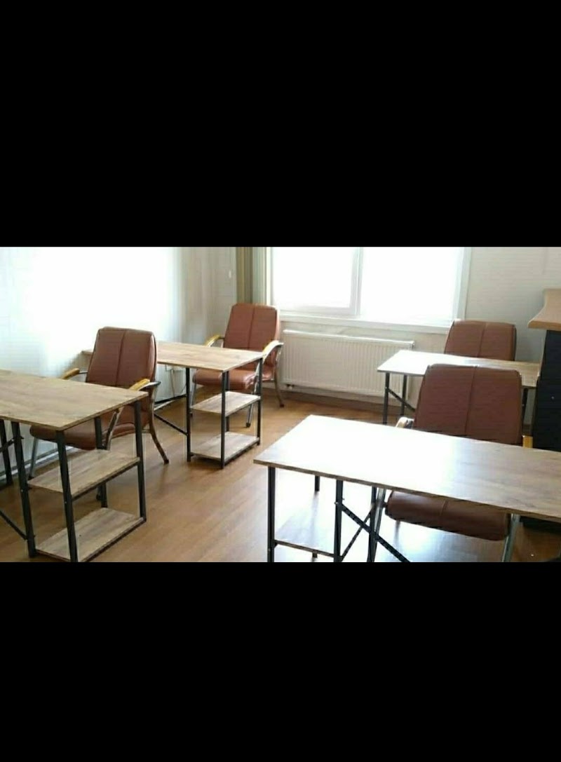 WhatsApp ile iletişim