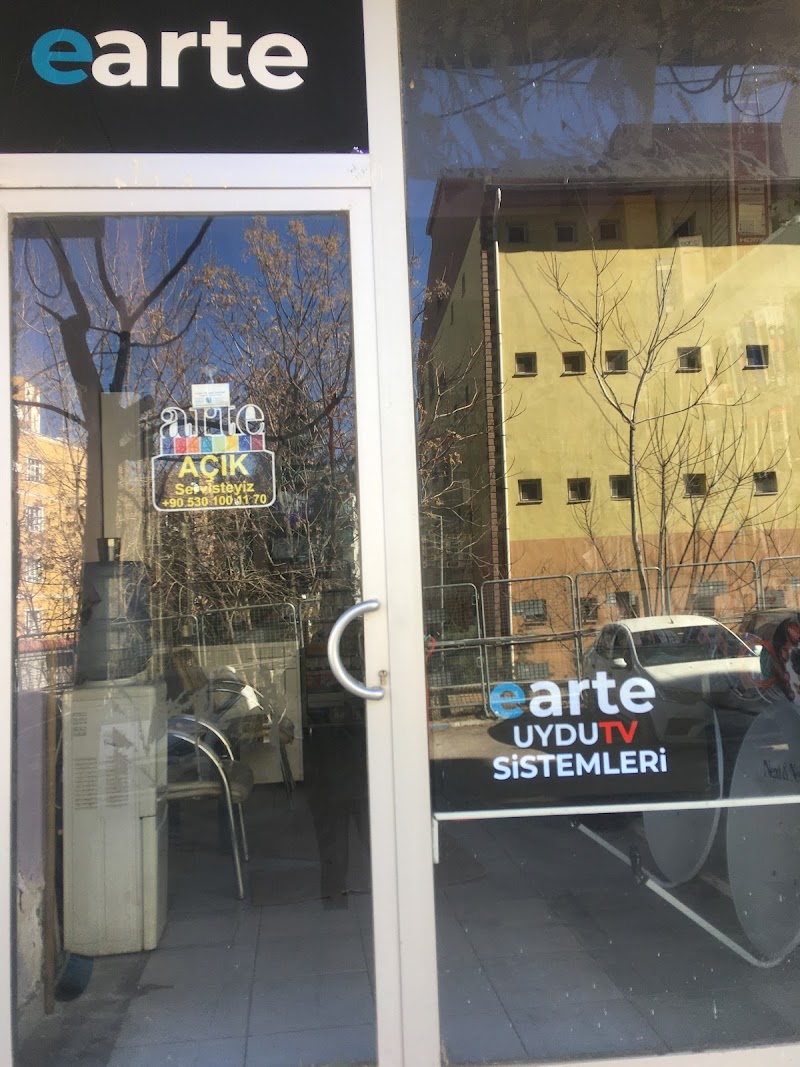 WhatsApp ile iletişim