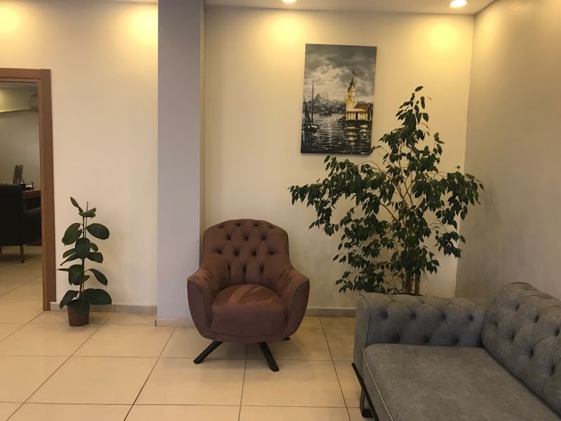 WhatsApp ile iletişim