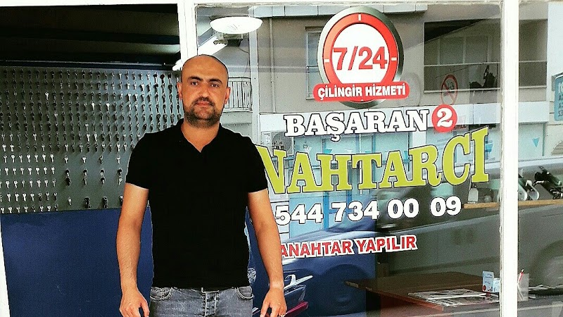 WhatsApp ile iletişim