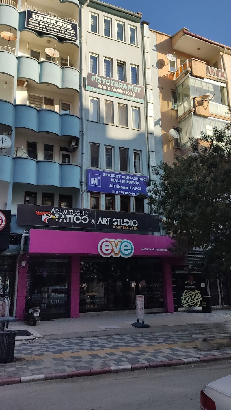 WhatsApp ile iletişim