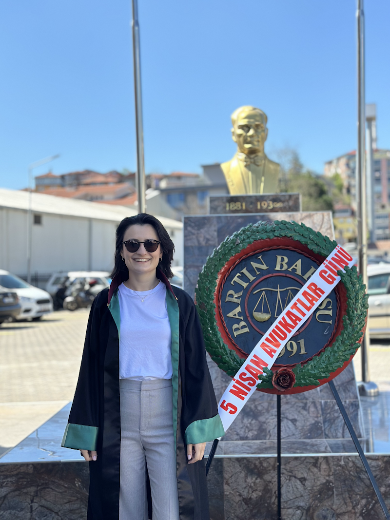 WhatsApp ile iletişim