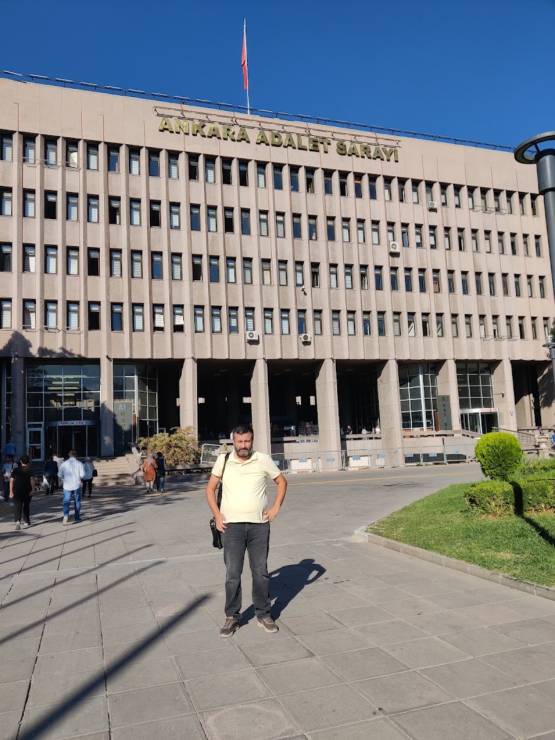 WhatsApp ile iletişim