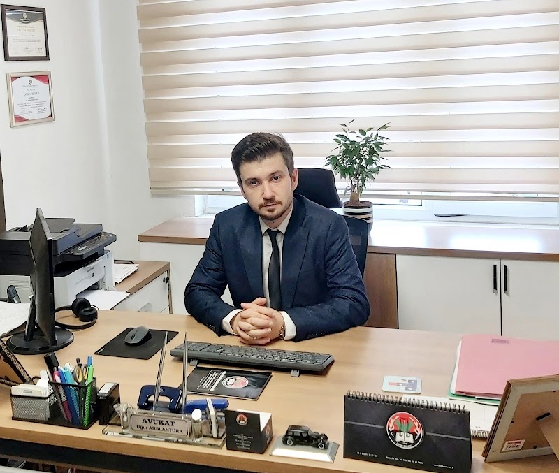 WhatsApp ile iletişim