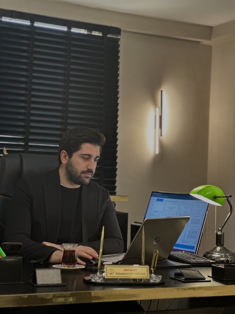 WhatsApp ile iletişim