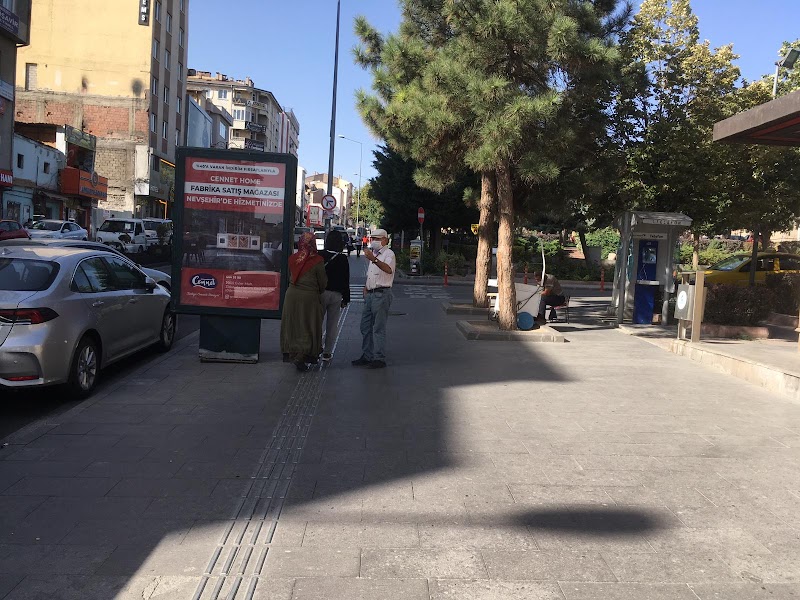 WhatsApp ile iletişim