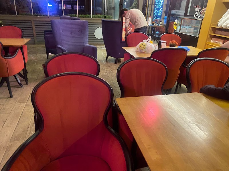 WhatsApp ile iletişim
