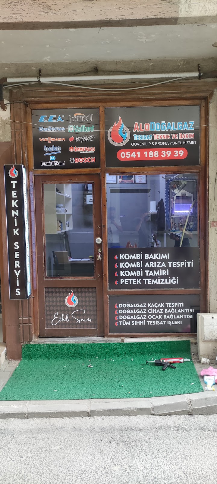 WhatsApp ile iletişim