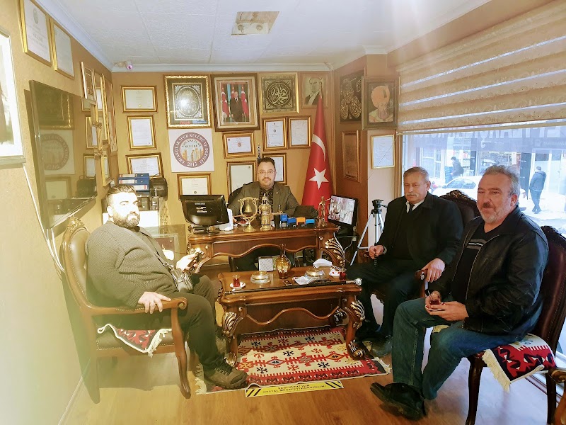 WhatsApp ile iletişim