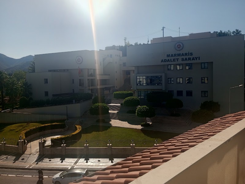 WhatsApp ile iletişim