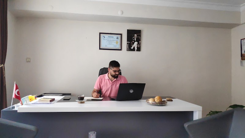 WhatsApp ile iletişim