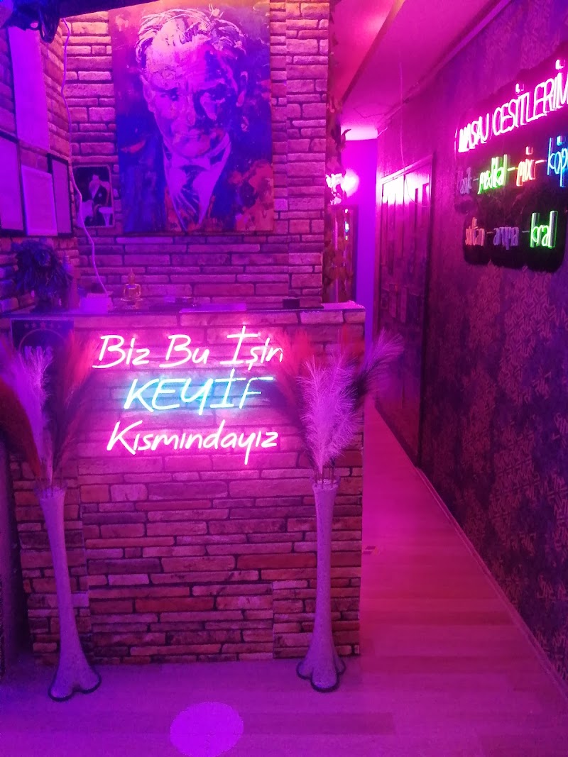 WhatsApp ile iletişim