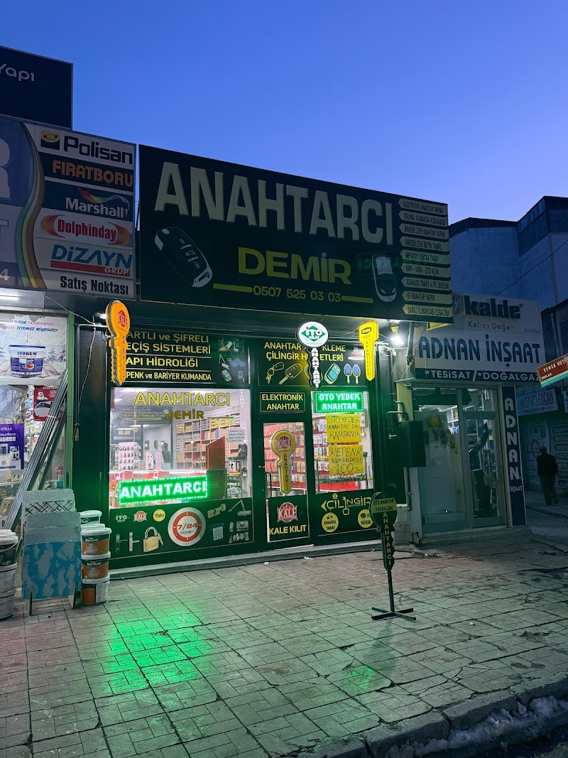 WhatsApp ile iletişim