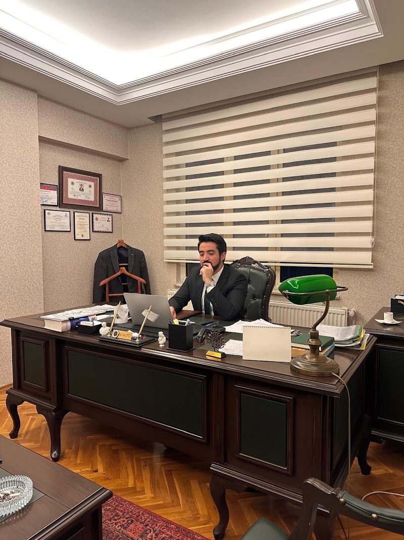 WhatsApp ile iletişim