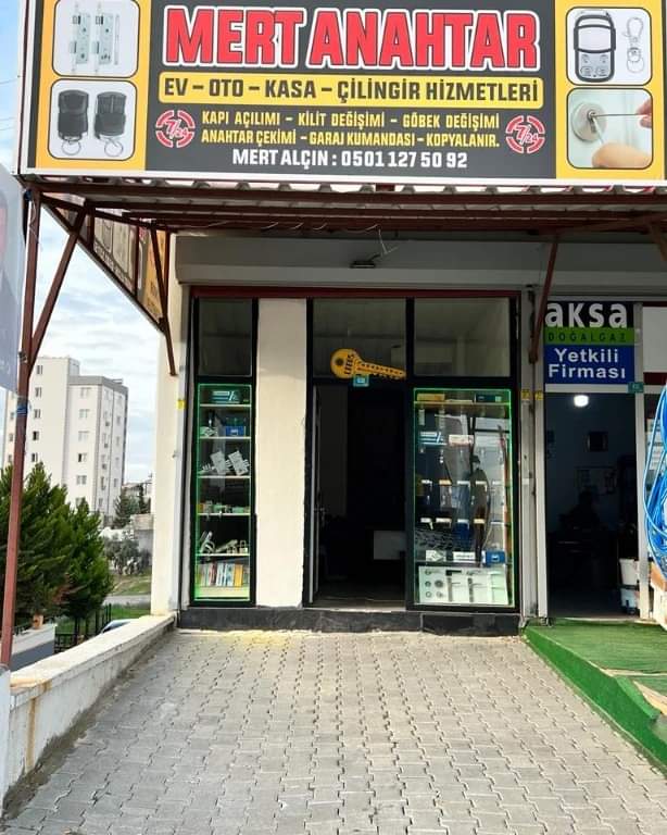 WhatsApp ile iletişim