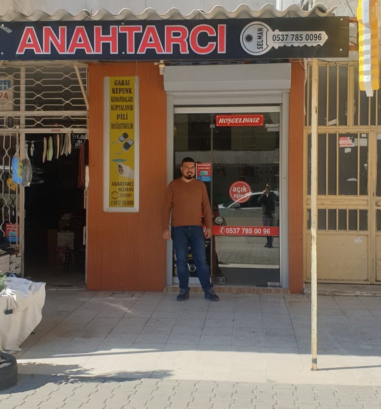 WhatsApp ile iletişim