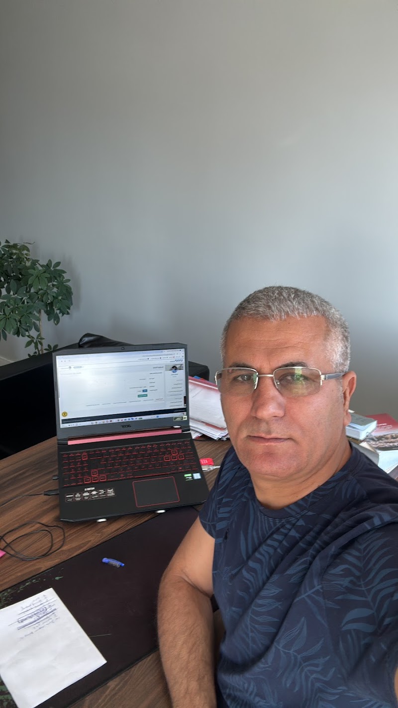 WhatsApp ile iletişim