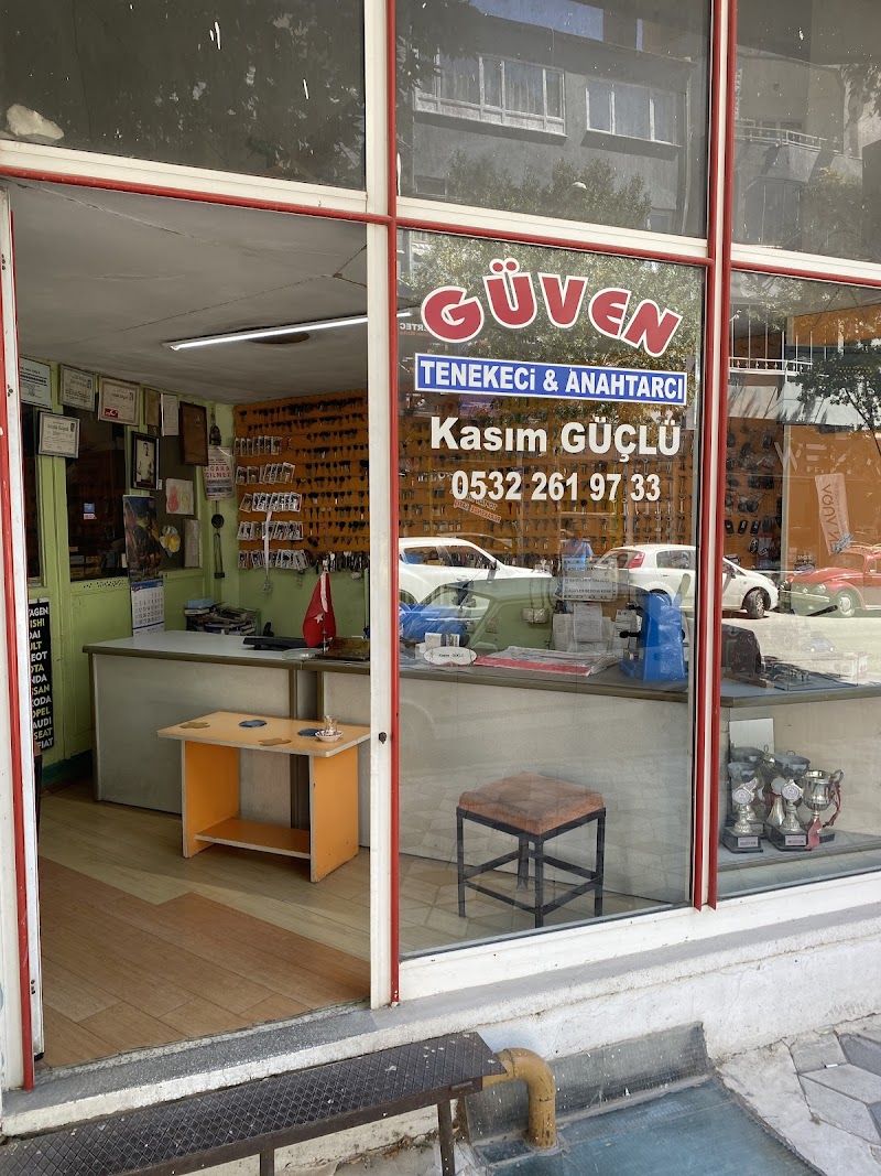 WhatsApp ile iletişim