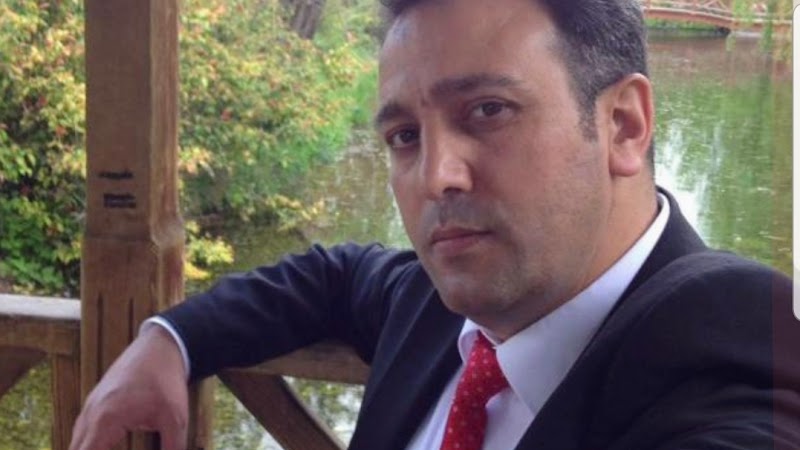 WhatsApp ile iletişim