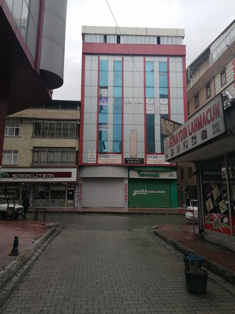 WhatsApp ile iletişim