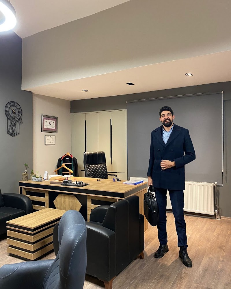 WhatsApp ile iletişim