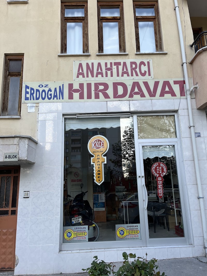 WhatsApp ile iletişim