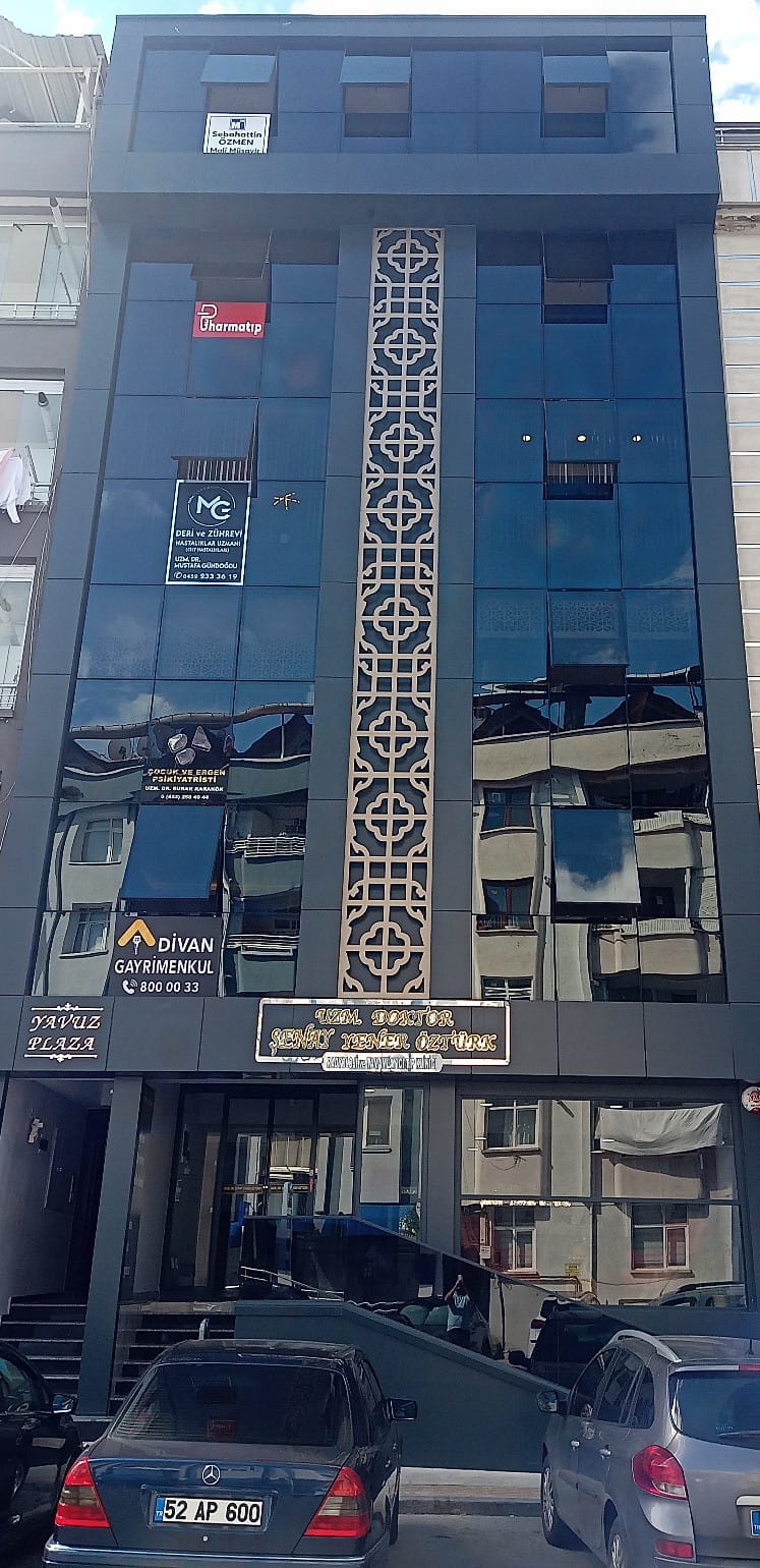 WhatsApp ile iletişim