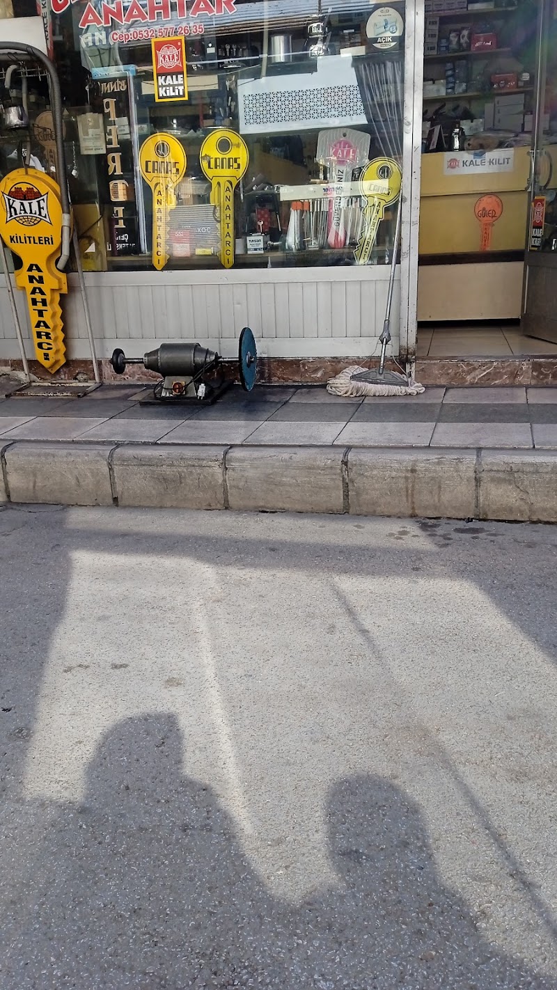 WhatsApp ile iletişim