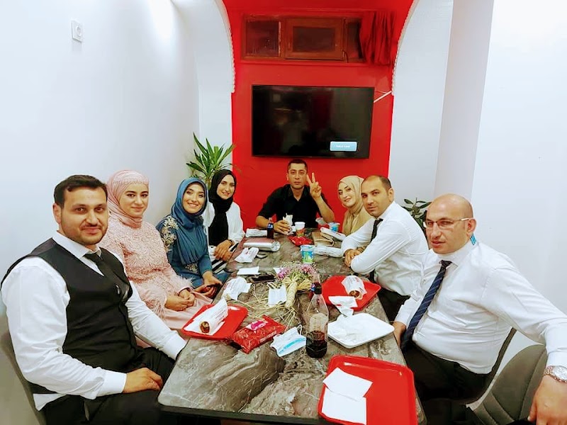 WhatsApp ile iletişim