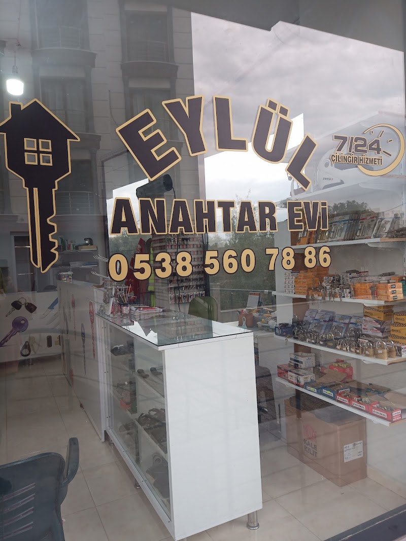 WhatsApp ile iletişim
