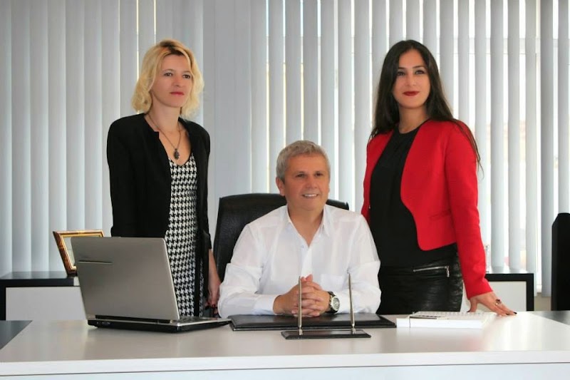 WhatsApp ile iletişim