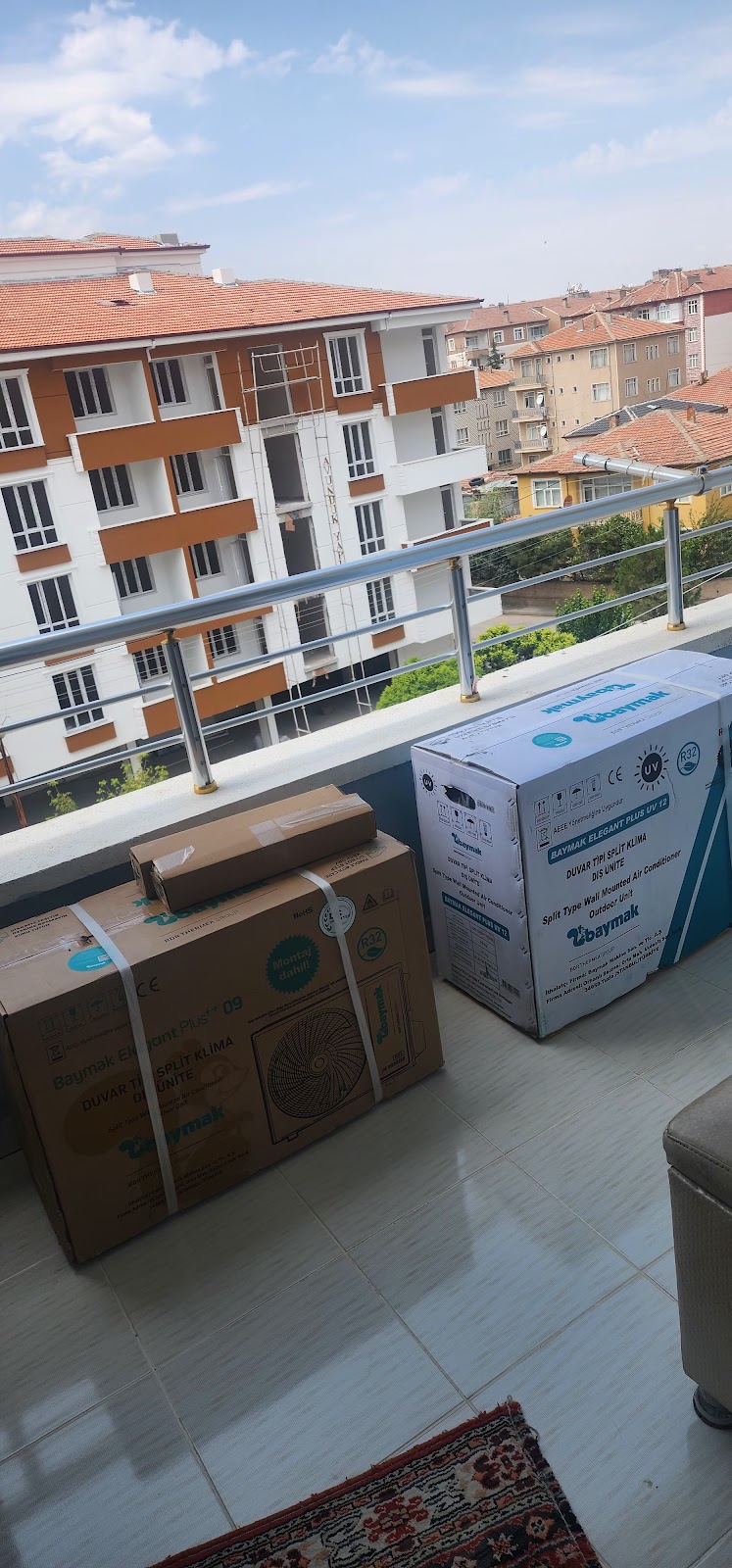 WhatsApp ile iletişim