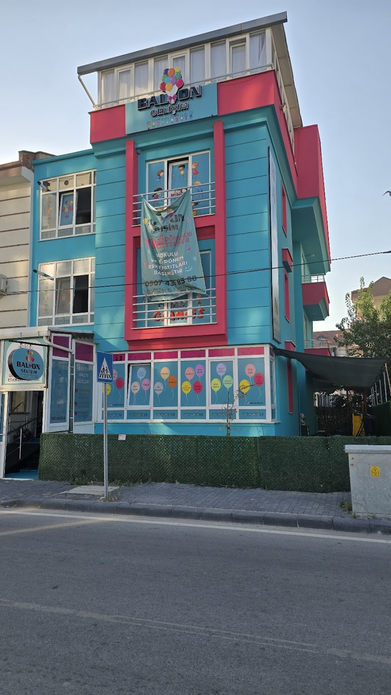 WhatsApp ile iletişim