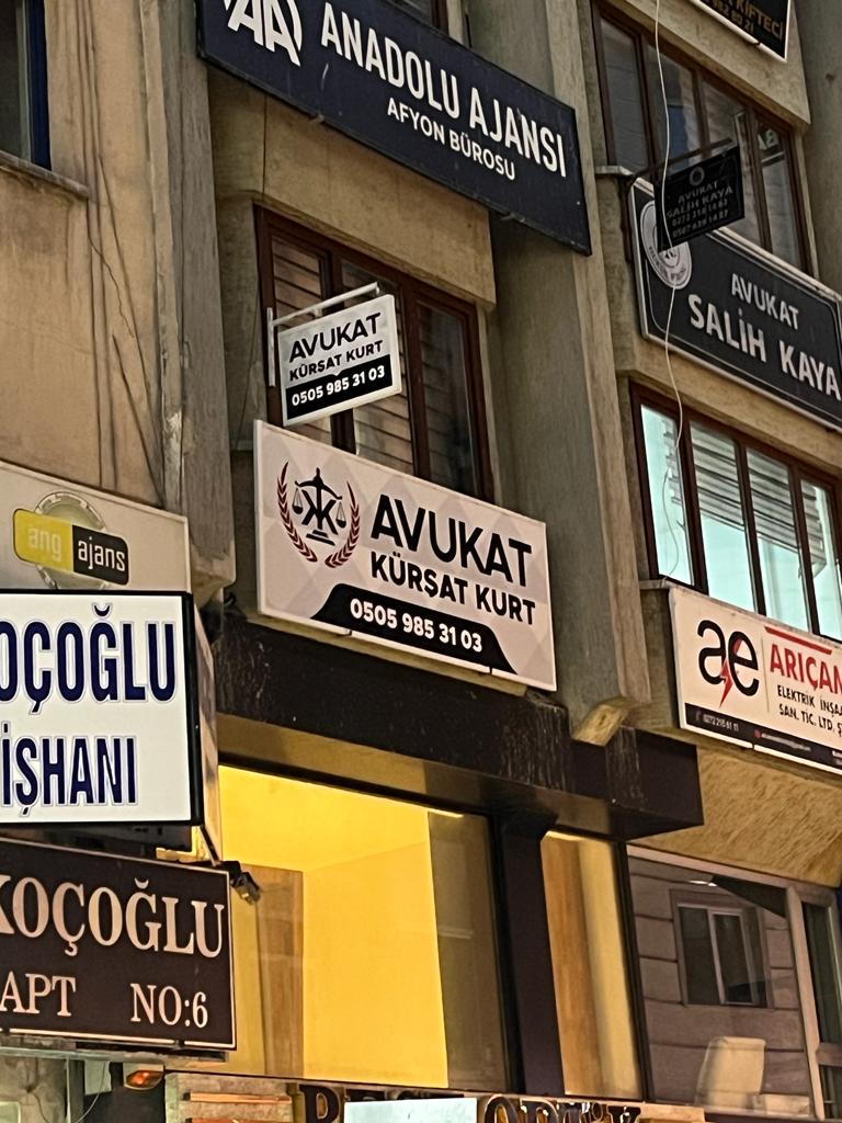 WhatsApp ile iletişim