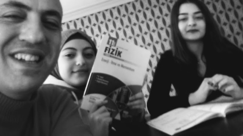 WhatsApp ile iletişim