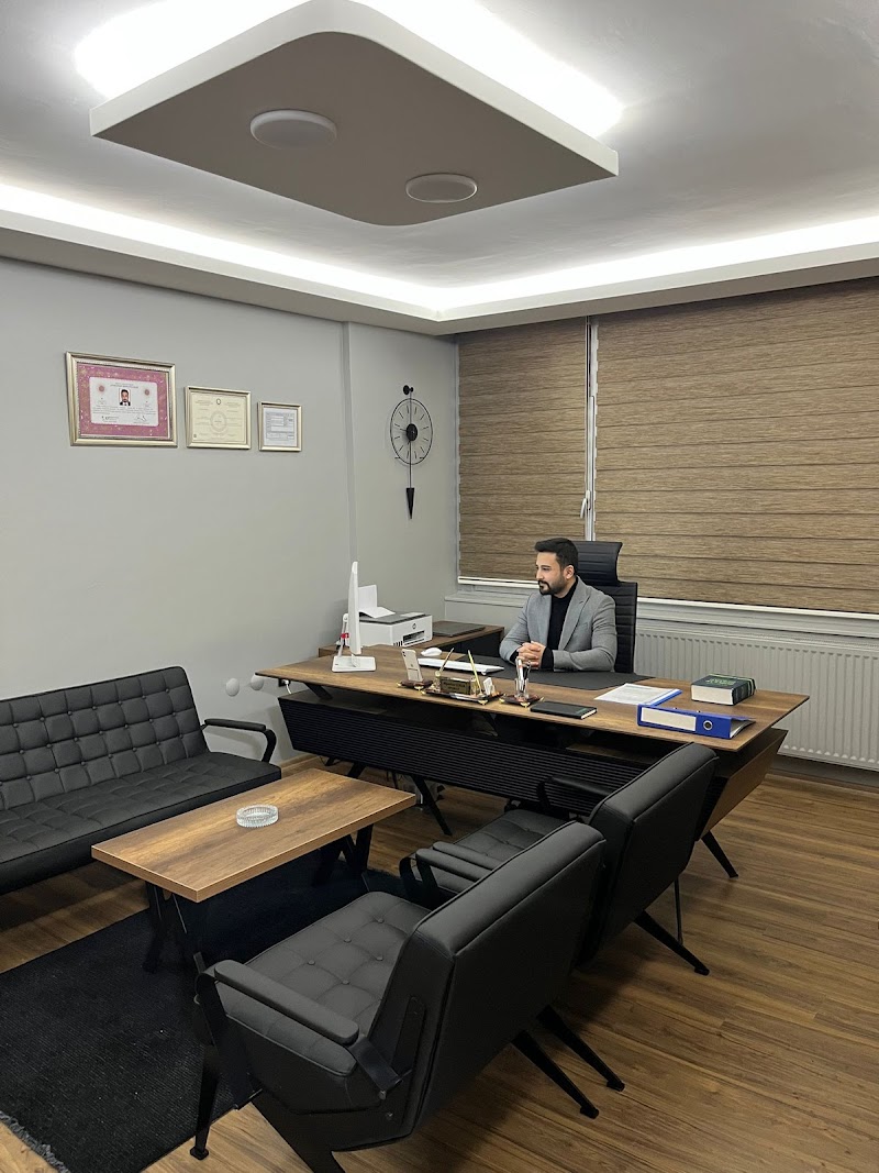 WhatsApp ile iletişim