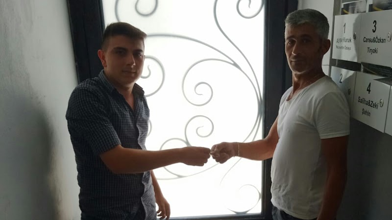 WhatsApp ile iletişim
