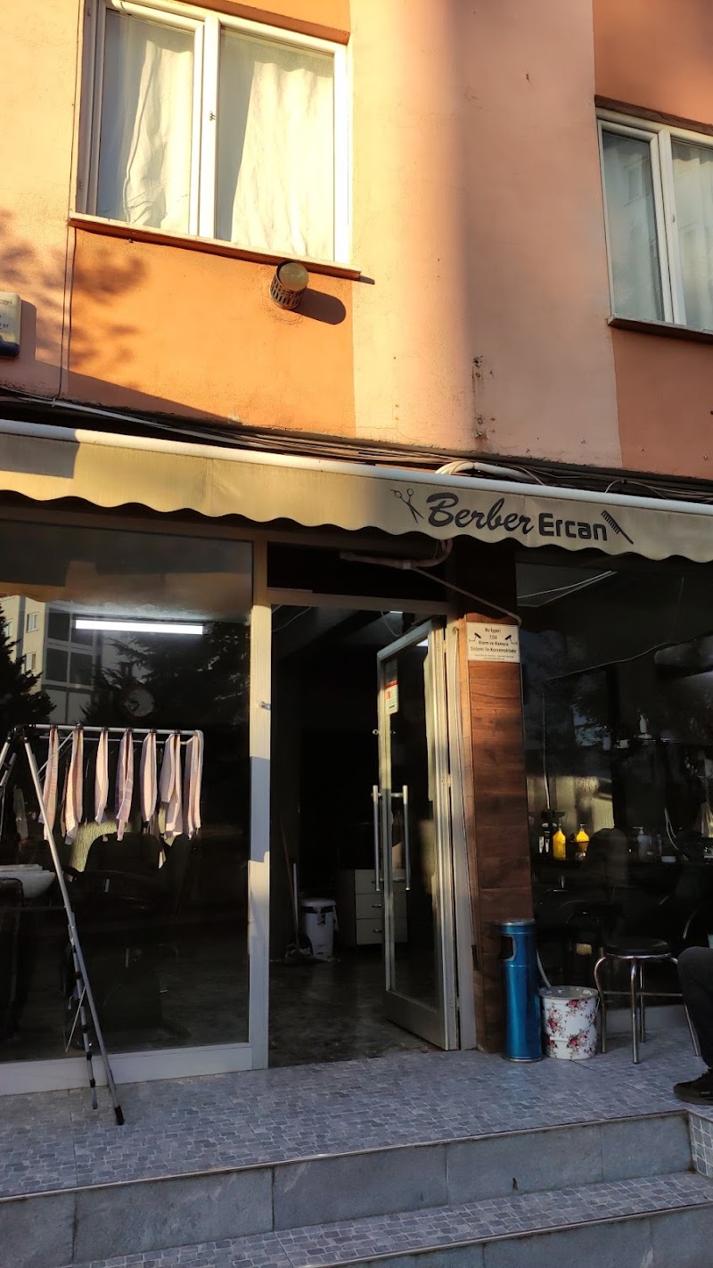 WhatsApp ile iletişim