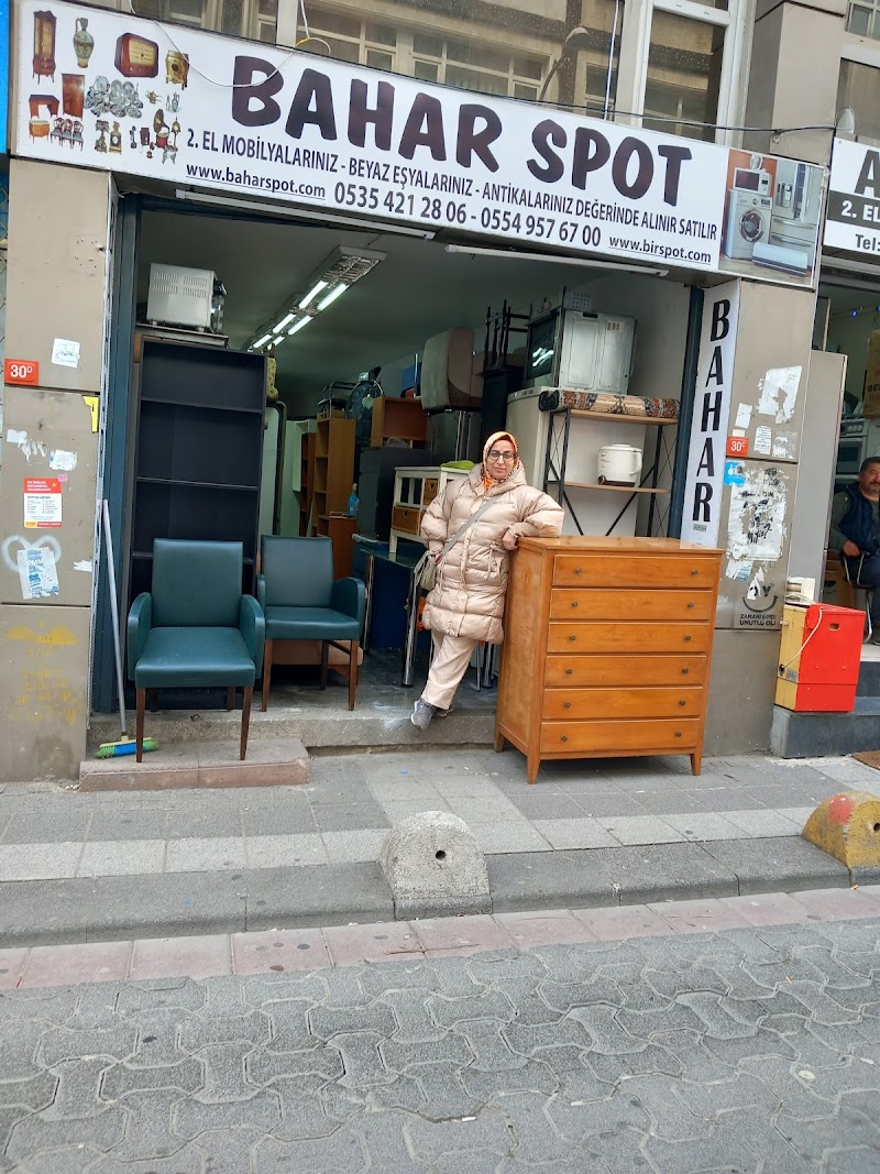 WhatsApp ile iletişim
