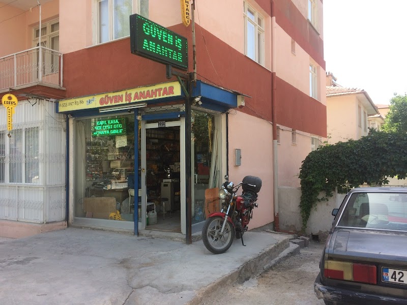 WhatsApp ile iletişim