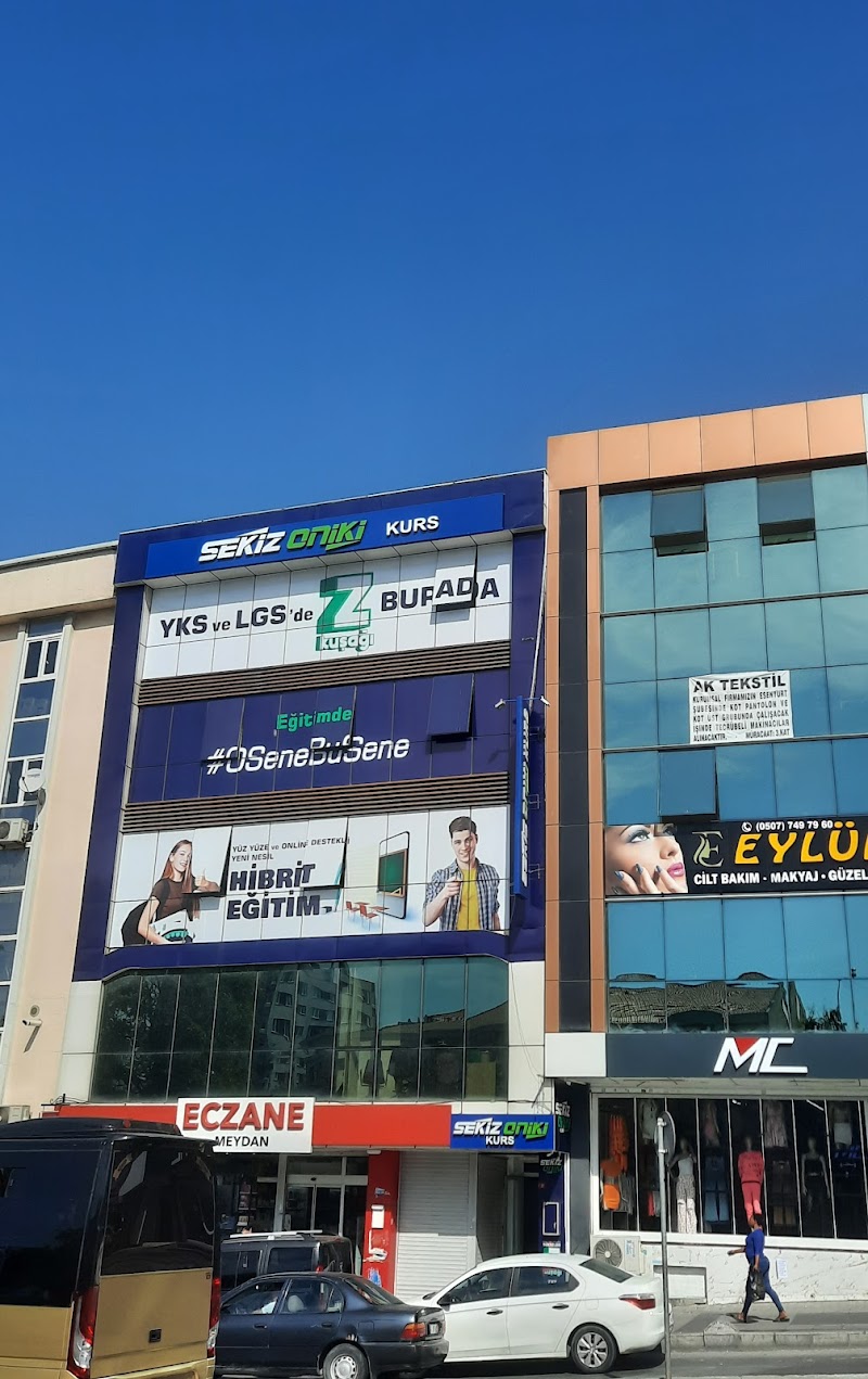 WhatsApp ile iletişim
