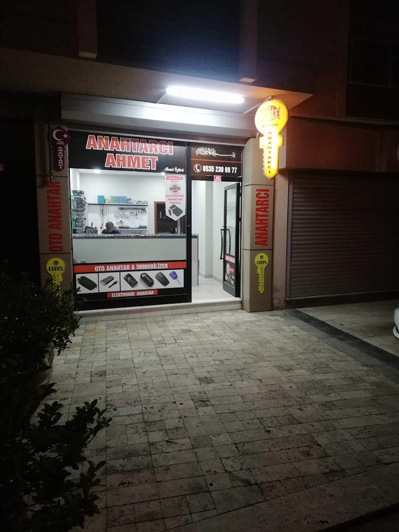 WhatsApp ile iletişim