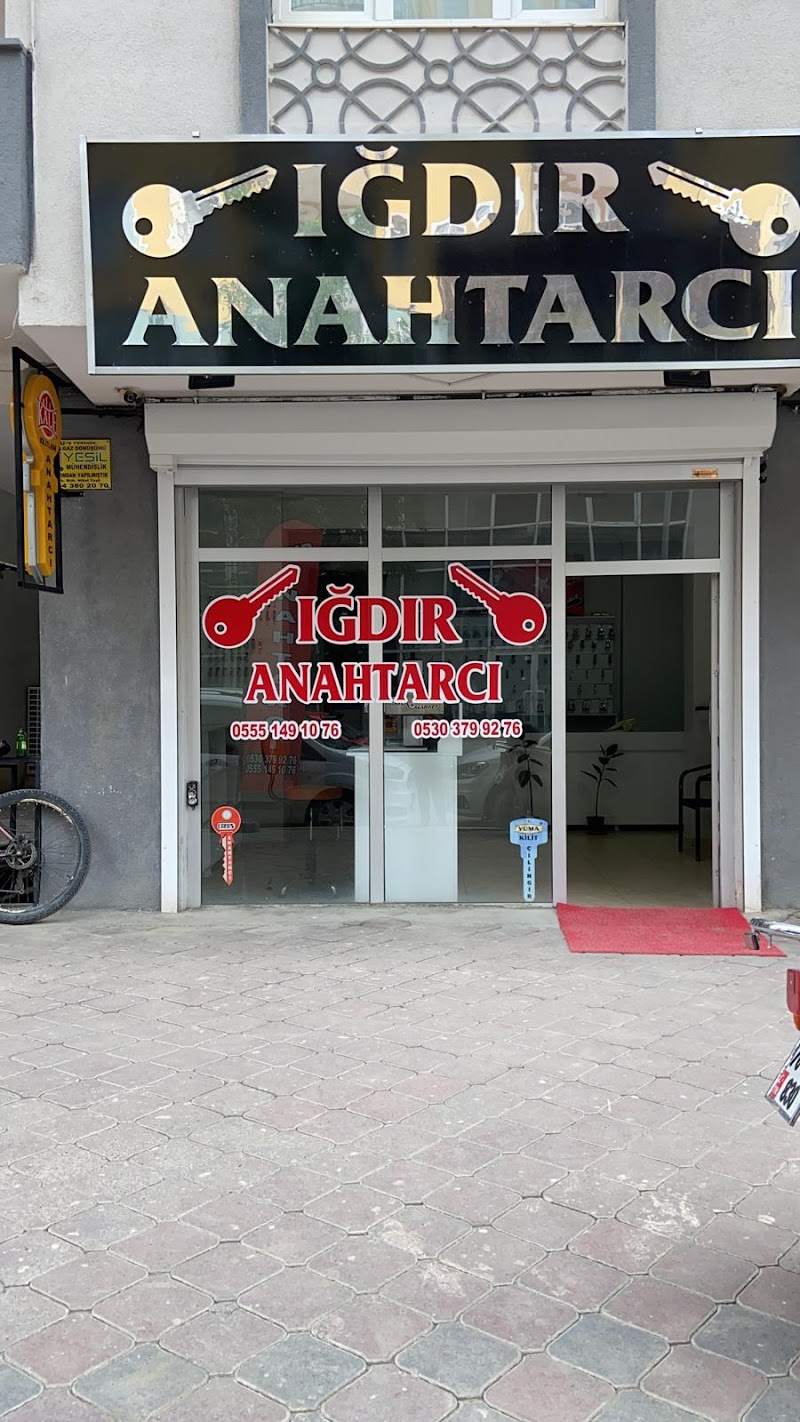 WhatsApp ile iletişim
