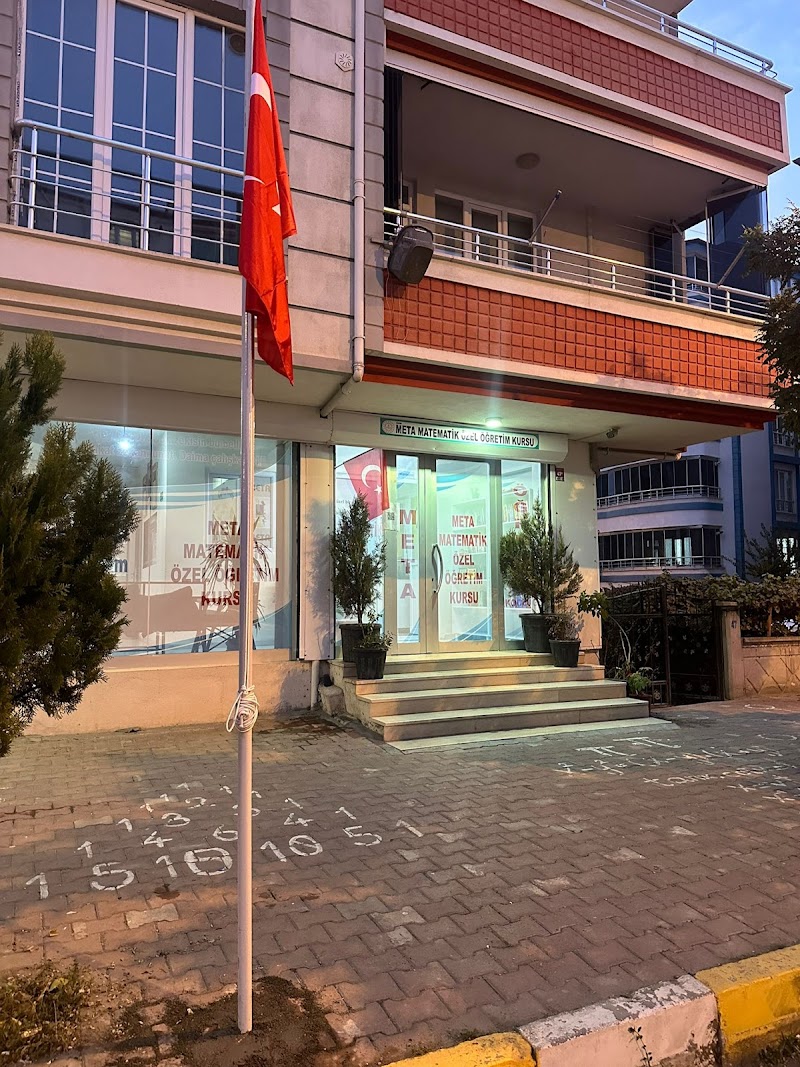 WhatsApp ile iletişim