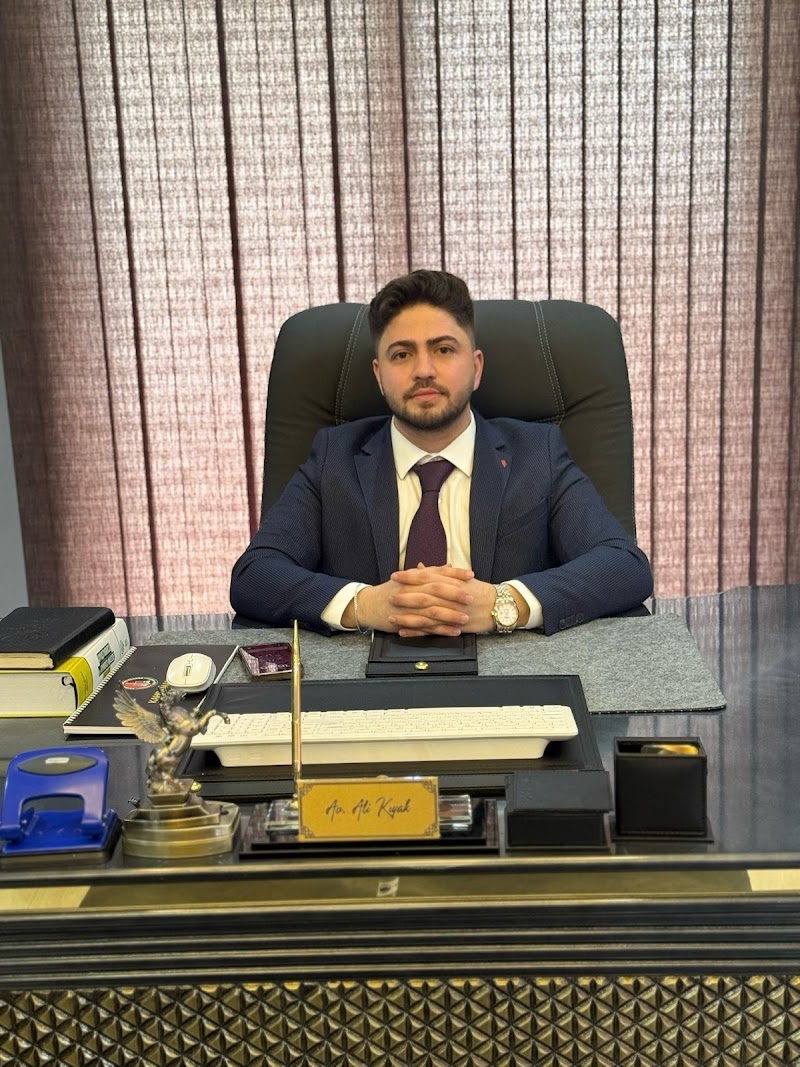 WhatsApp ile iletişim