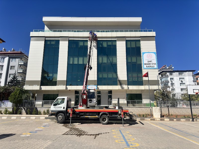 WhatsApp ile iletişim