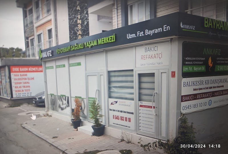 WhatsApp ile iletişim