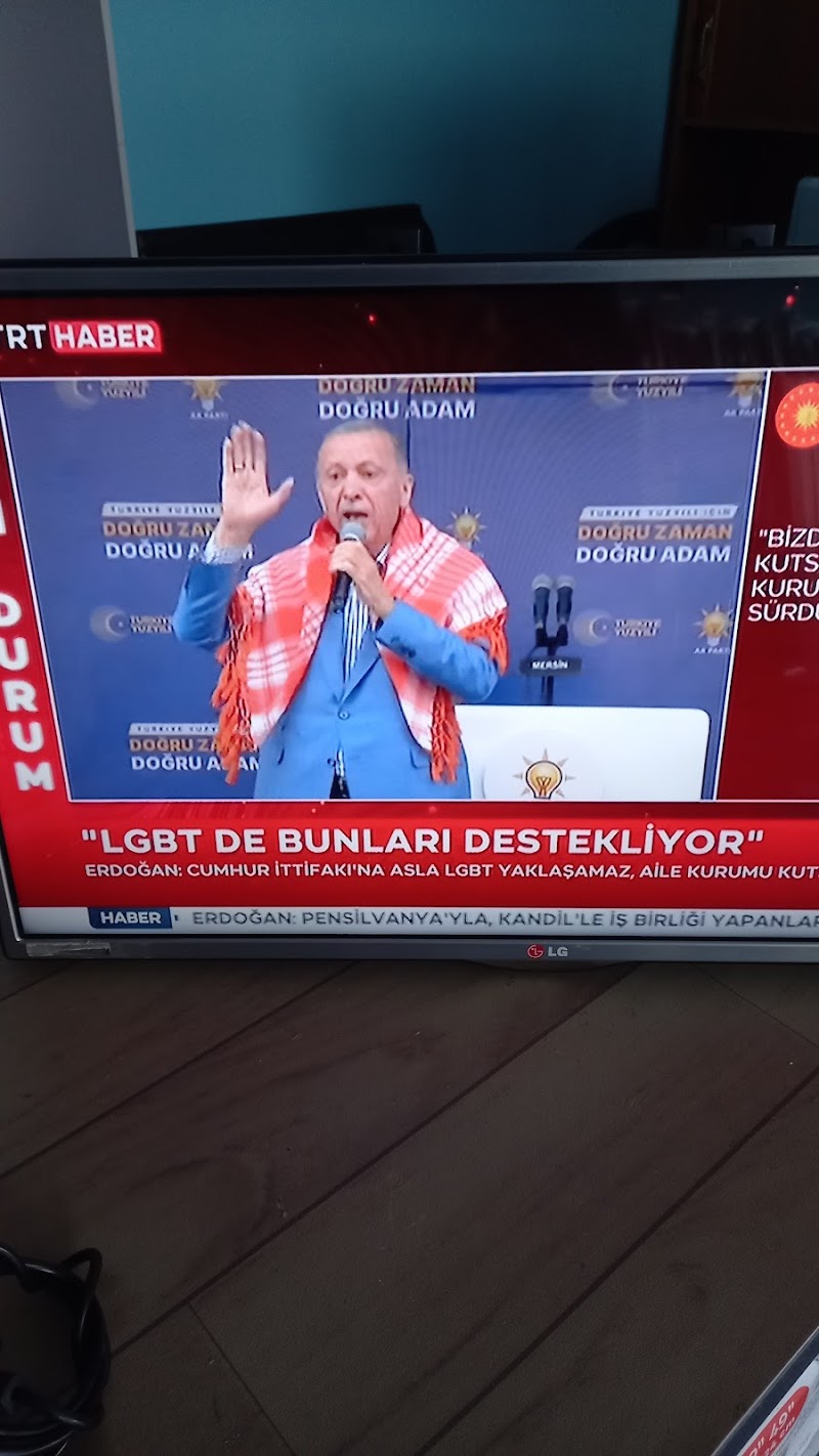 WhatsApp ile iletişim