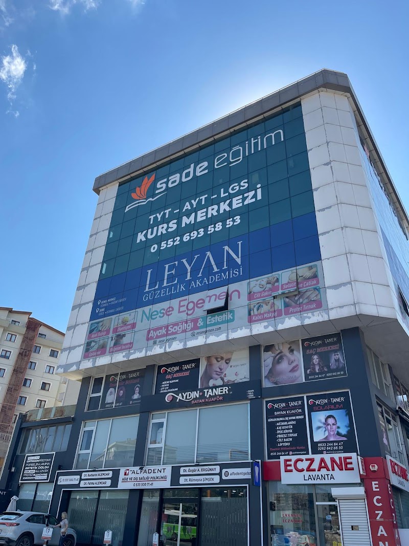 WhatsApp ile iletişim